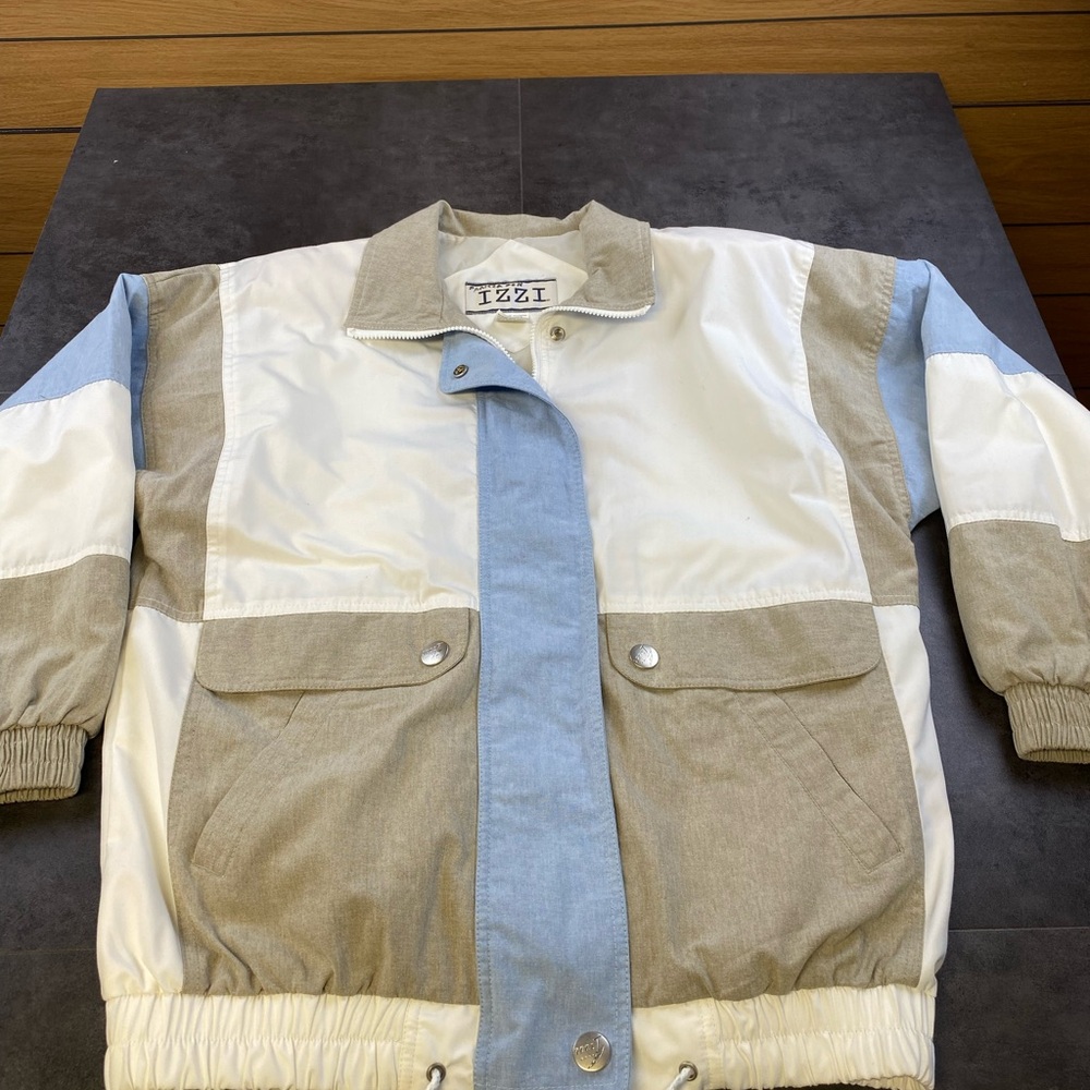 IZZY VTG Women's Colorblock Spring Jacket in White, Tan & Light Blue‎ size Small